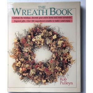 Vintage 1988 The Wreath DIY Hardcover Book